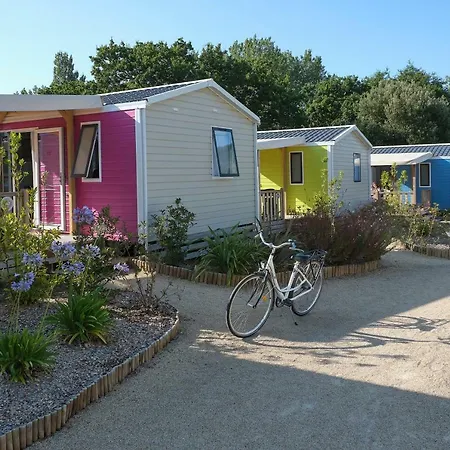 Camping De L'eve**** Saint-Nazaire (Loire-Atlantique)