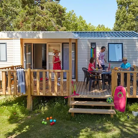 Camping De L'eve**** Saint-Nazaire (Loire-Atlantique)