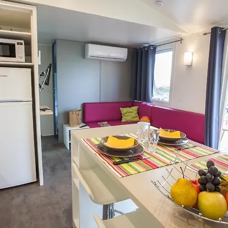 Campingplatz Camping De L'eve****